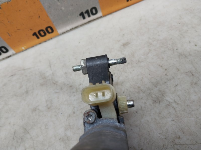 Моторчик стеклоподъемника