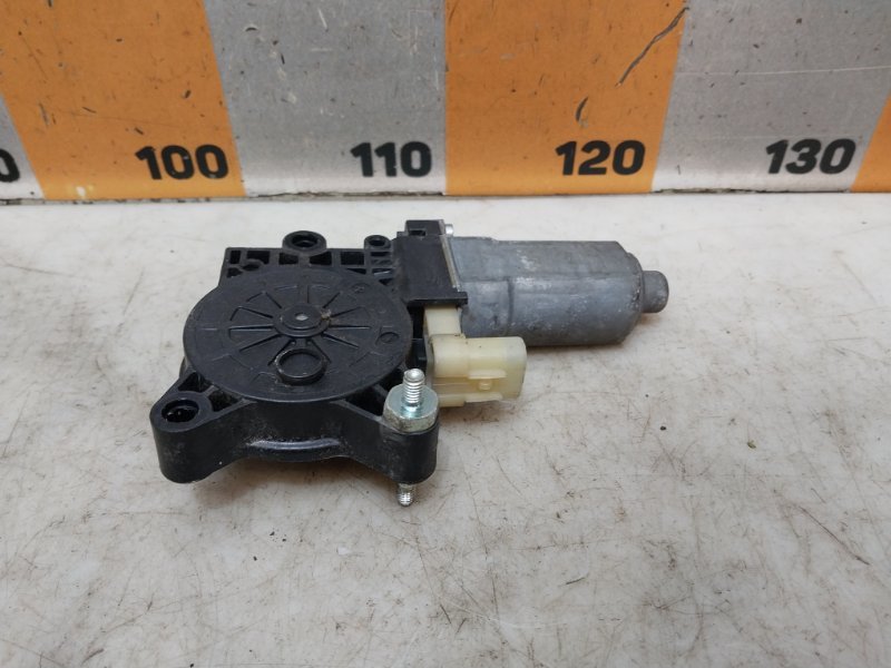 Моторчик стеклоподъемника