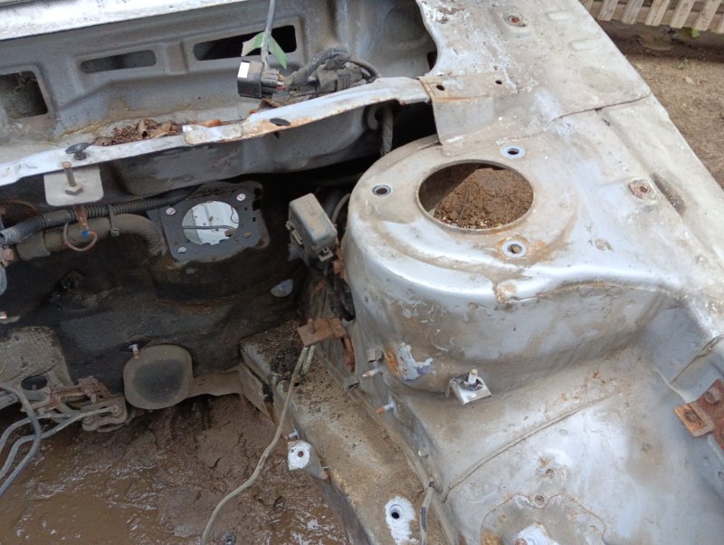 Лонжерон передний левый