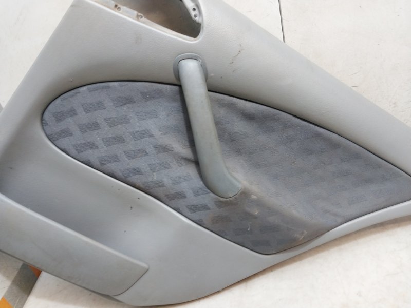 Обшивка двери