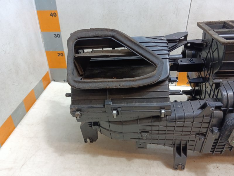 Корпус отопителя