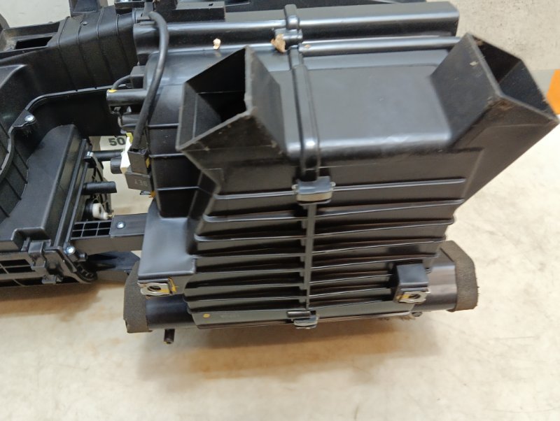 Корпус отопителя