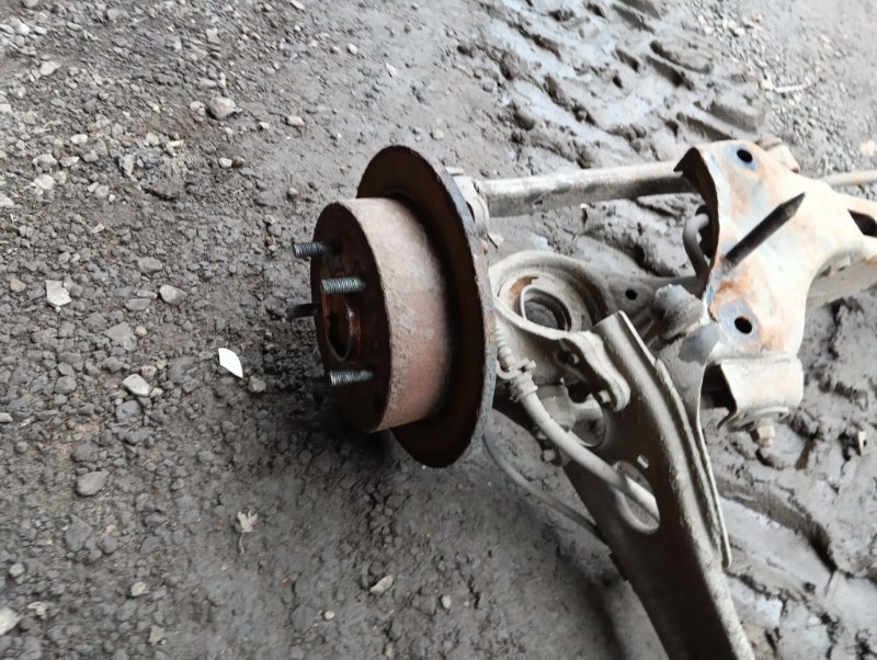 Балка задняя