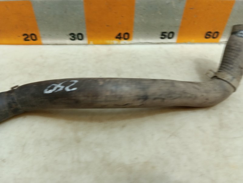 Патрубок радиатора