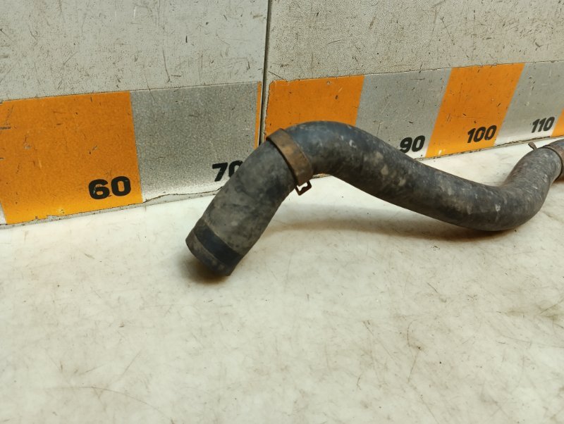 Патрубок радиатора