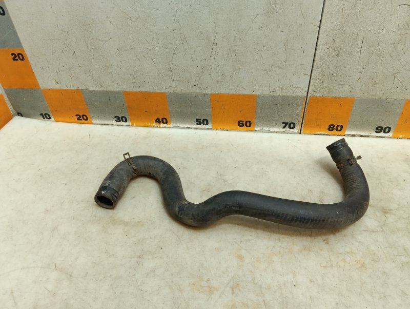 Патрубок радиатора