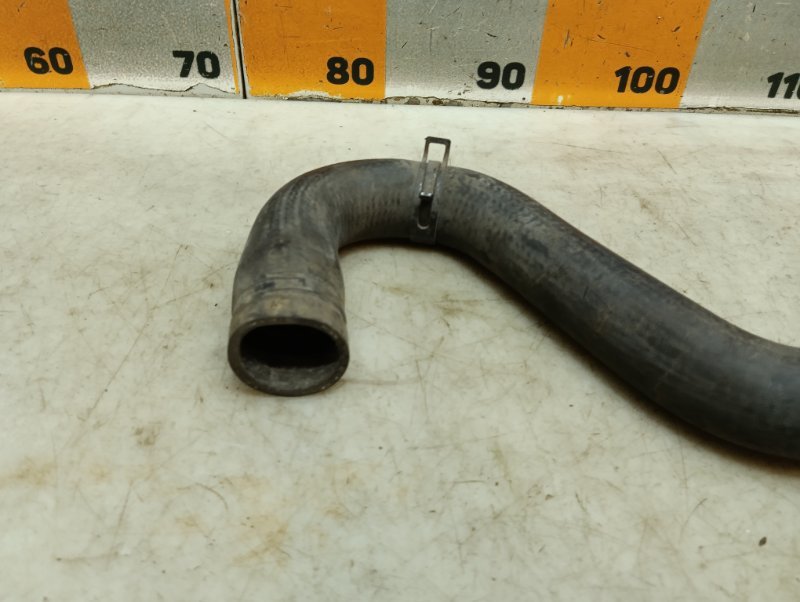 Патрубок радиатора