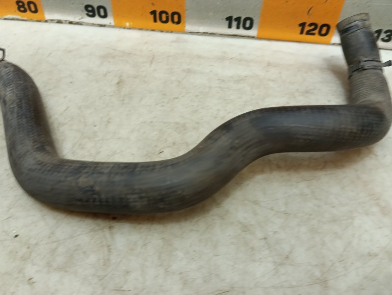 Патрубок радиатора