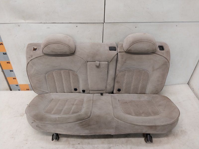 Сиденье салонное