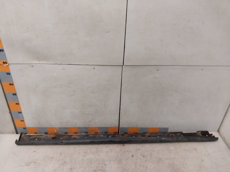 Накладка на порог (наружная)