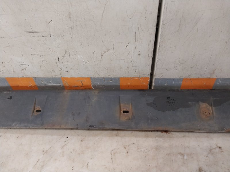 Накладка на порог (наружная)