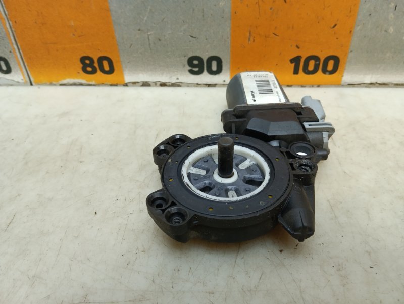 Моторчик стеклоподъемника