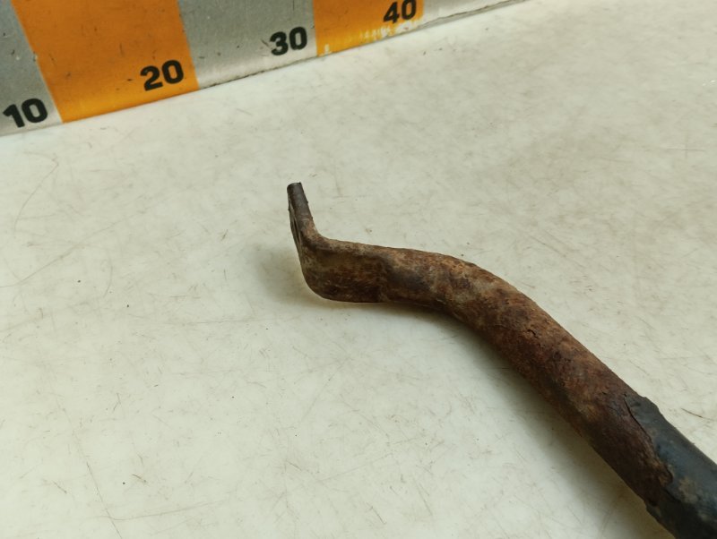 Стабилизатор передний