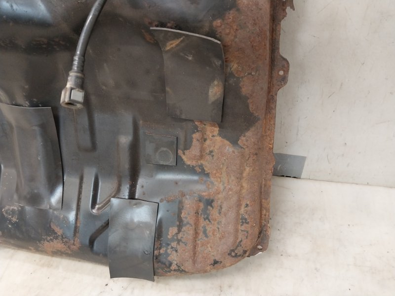 Бак топливный