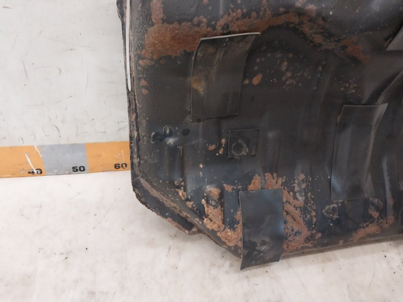 Бак топливный