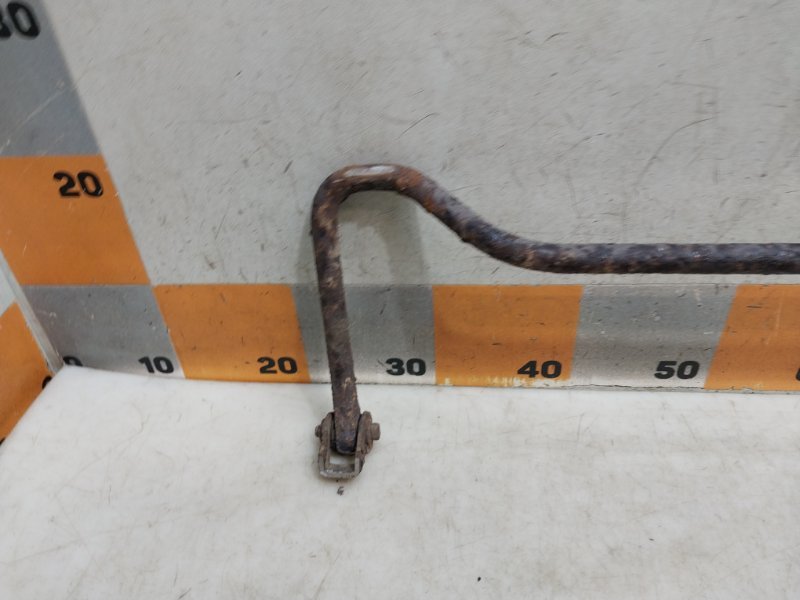 Стабилизатор задний