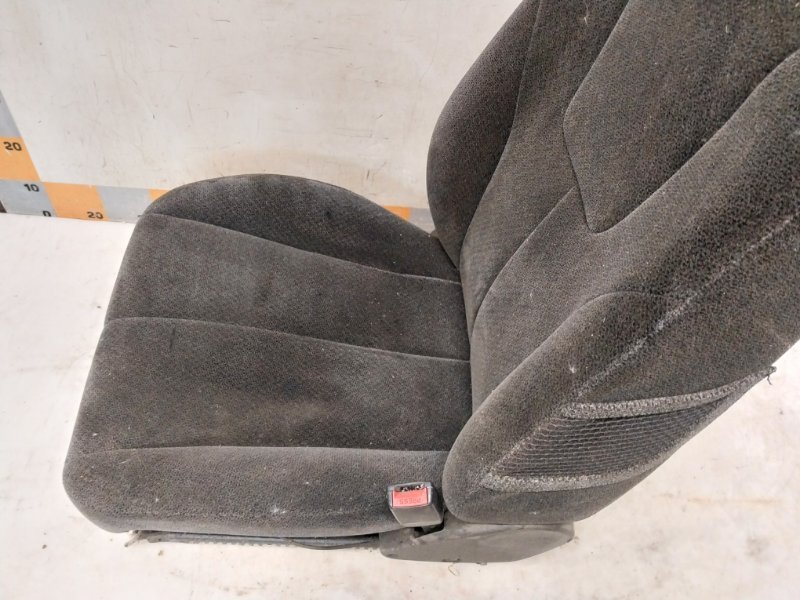 Сиденье переднее правое