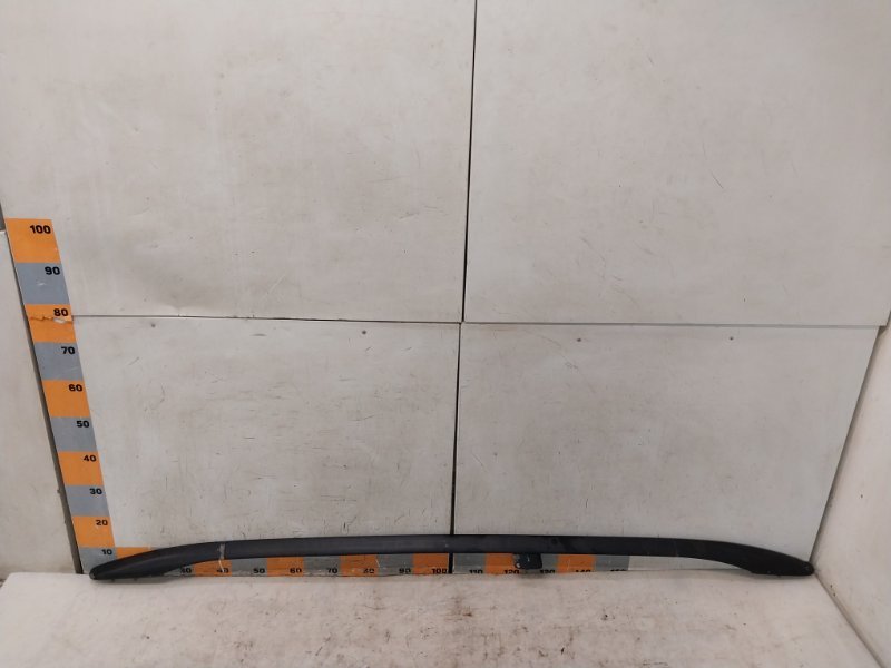 Рейлинг (релинг) левый (планка на крышу)