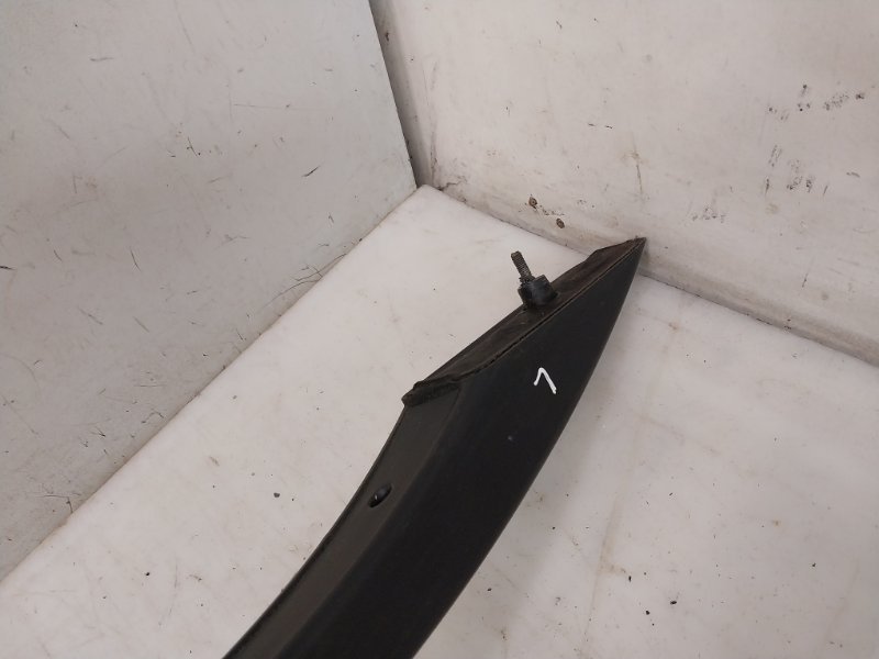 Рейлинг (релинг) левый (планка на крышу)