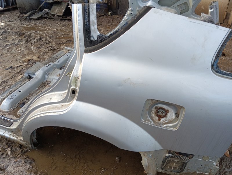 Кузовной элемент