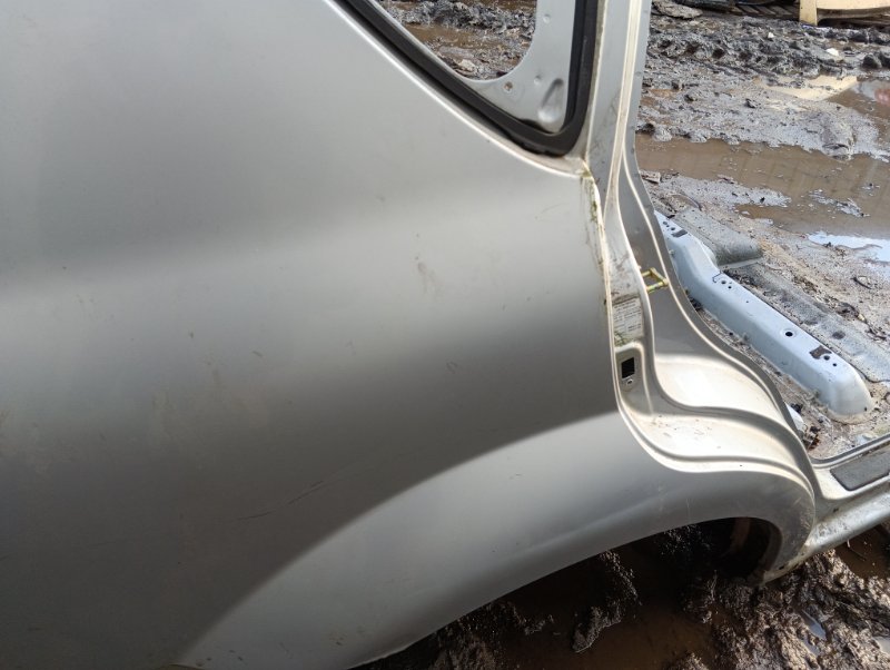 Крыло заднее правое