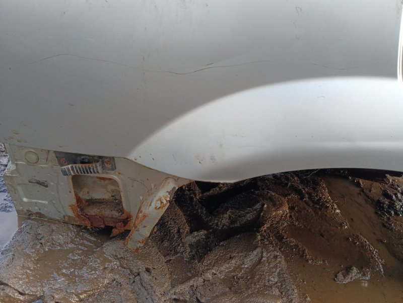 Крыло заднее правое