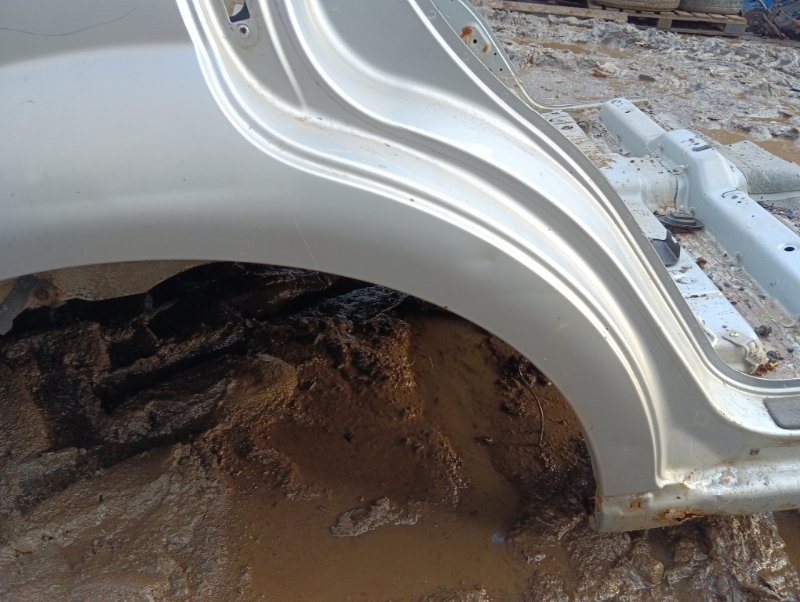 Крыло заднее правое