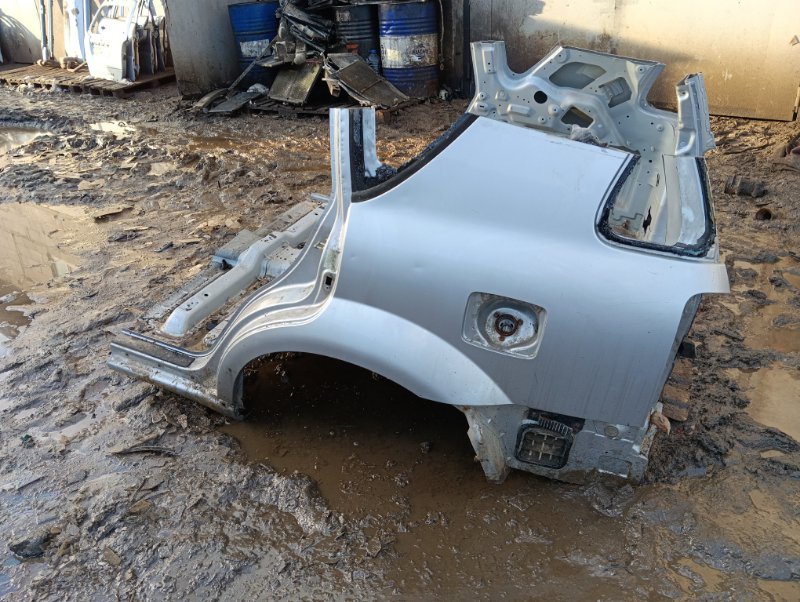 Крыло заднее левое