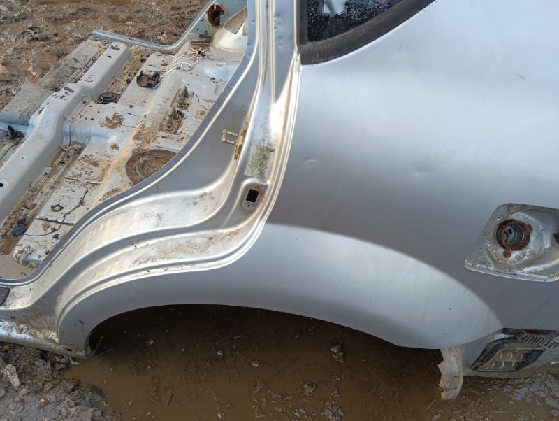 Крыло заднее левое