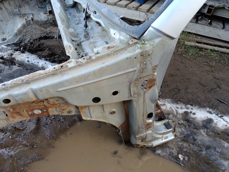 Лонжерон передний левый