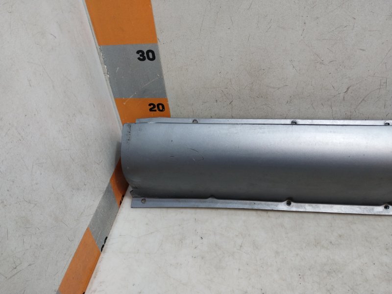 Накладка на порог (наружная)