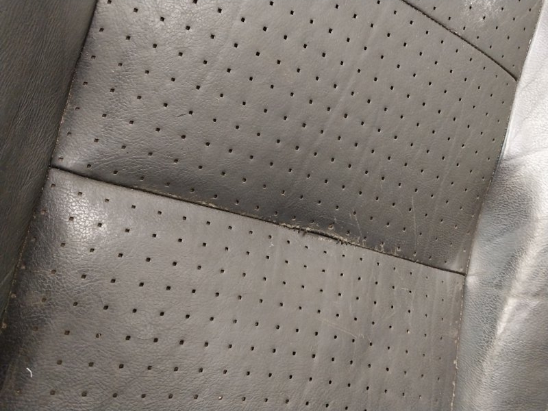 Сиденье переднее левое