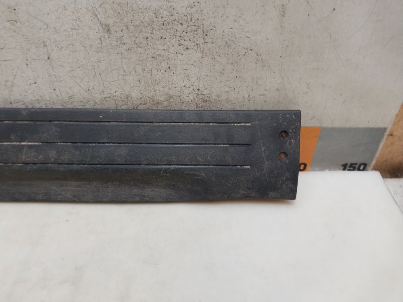 Обшивка багажника