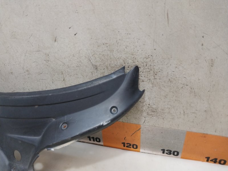 Планка под лобовое стекло