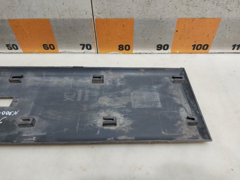 Молдинг заднего крыла правого