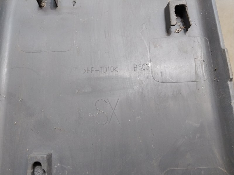 Накладка (кузов наружные)