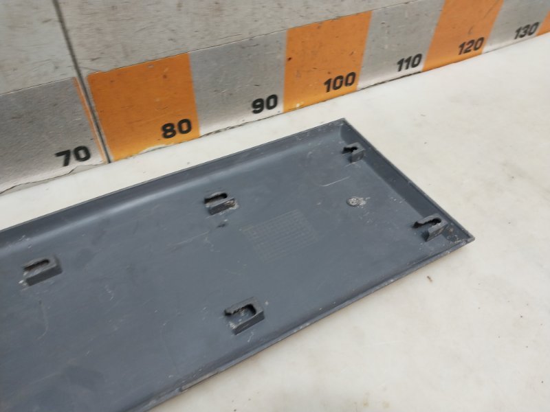 Накладка (кузов наружные)