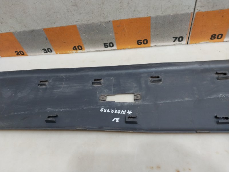 Накладка (кузов наружные)