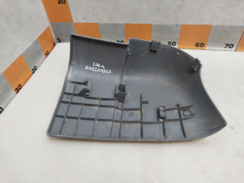 Накладка заднего бампера