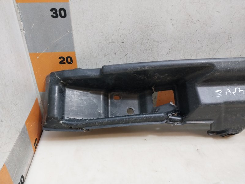 Усилитель заднего бампера