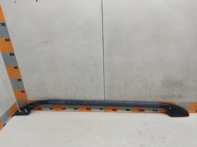 Рейлинг (релинг) левый (планка на крышу)