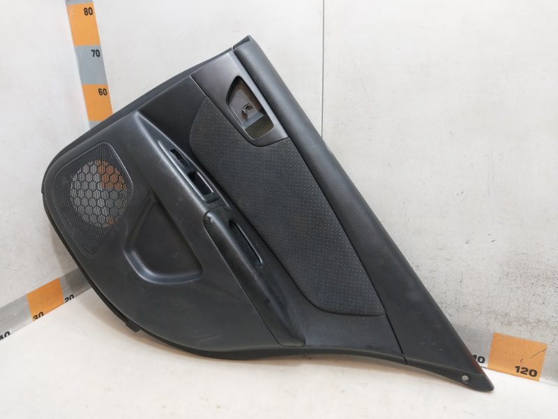 Обшивка двери