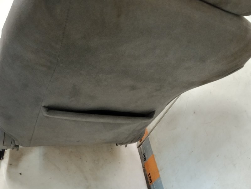 Сиденье переднее правое