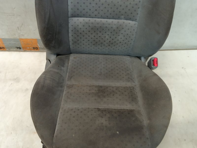 Сиденье переднее правое