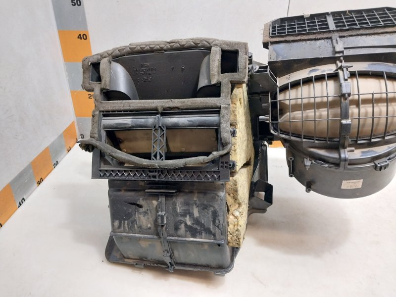 Корпус отопителя