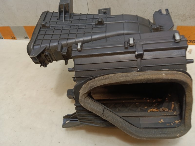 Корпус отопителя