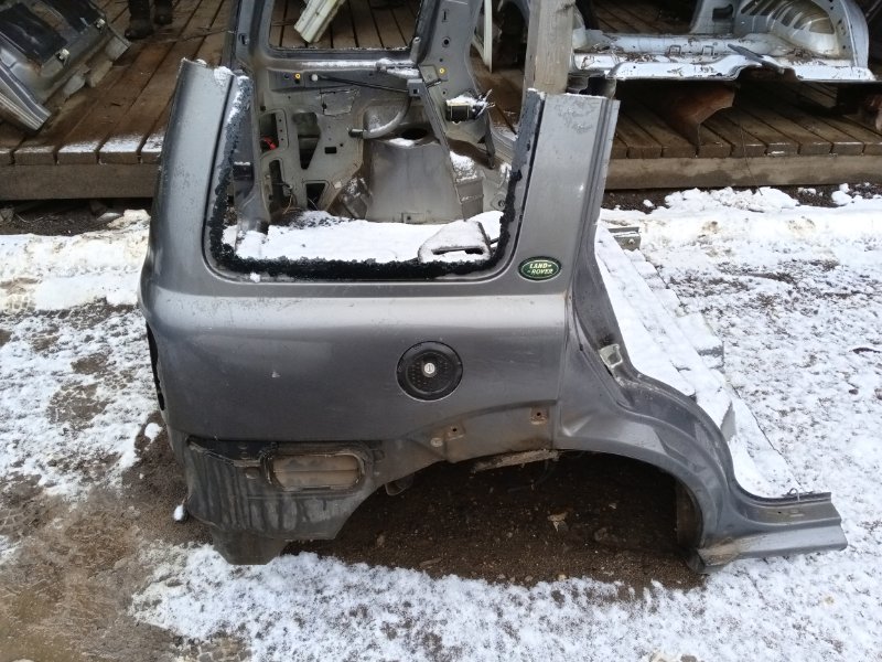 Крыло заднее правое