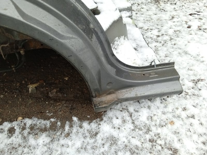 Крыло заднее правое