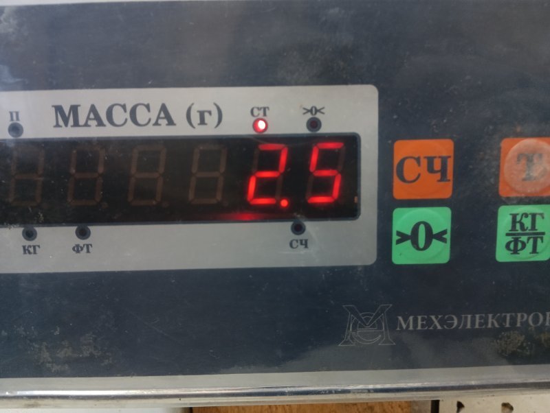 Стекло двери задней правой