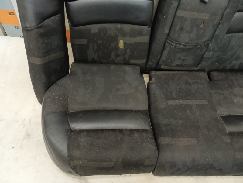 Сиденье салонное